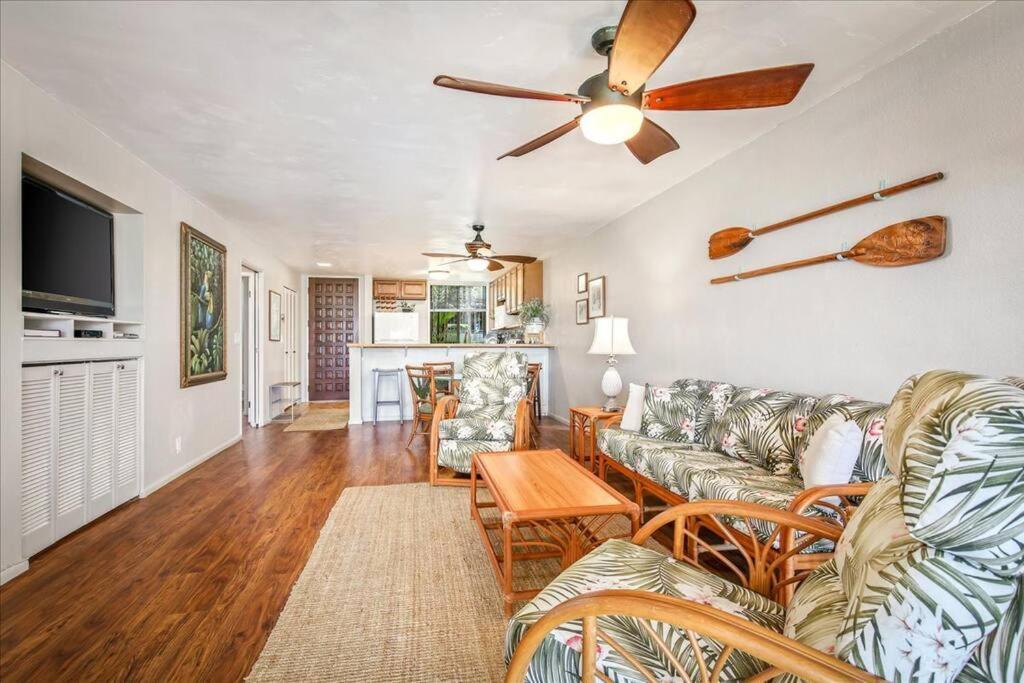 Beautiful 2/2 Condo In Kailua Kona. Ocean View! Exteriör bild